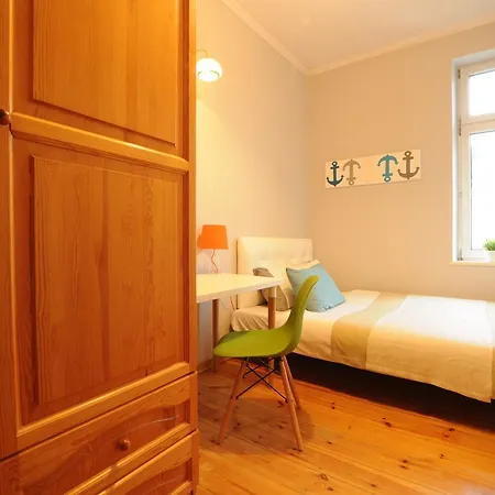 Sopockie Pokoje - Stacja 7 Hostel *